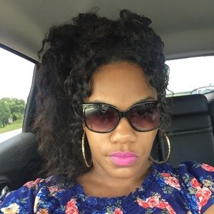 Meet your Posher, Jen