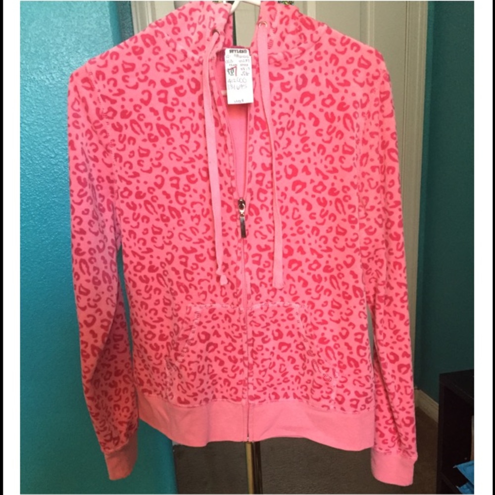 Brand NEW Pink cheetah print hoodie