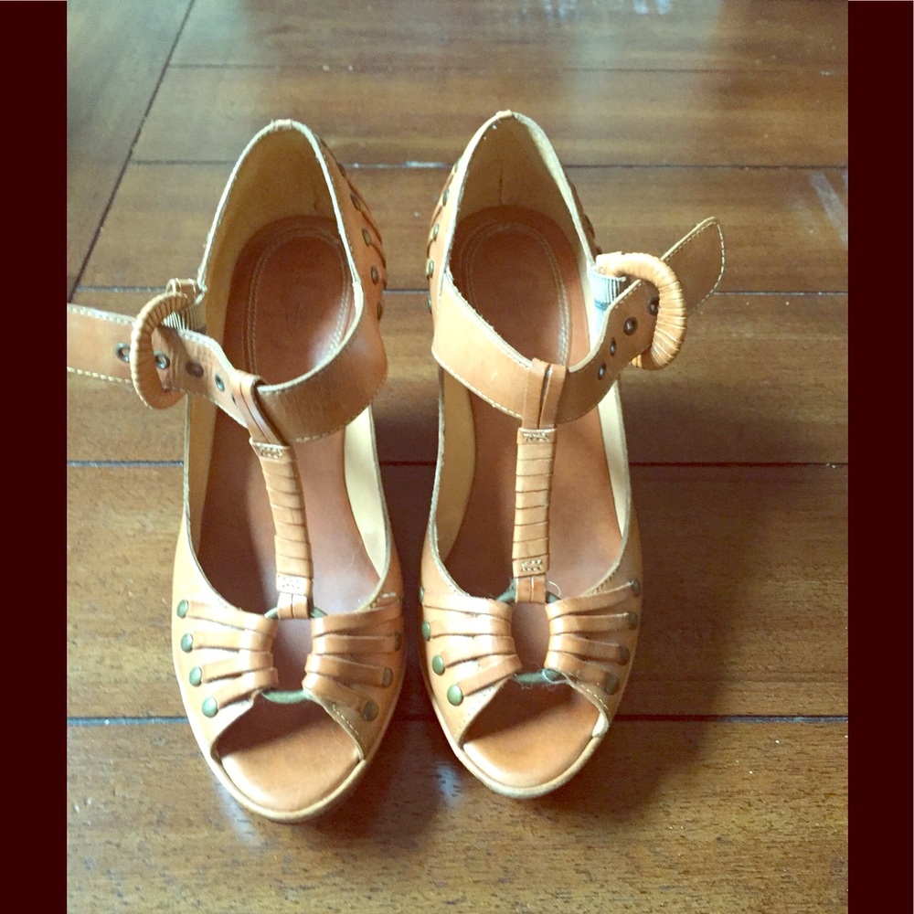 Frye open toe shoes