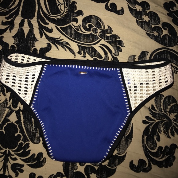 Sold - Picture 2 of 3