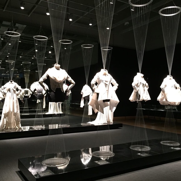 Meet your Posher, Constance - Picture 6 of 8