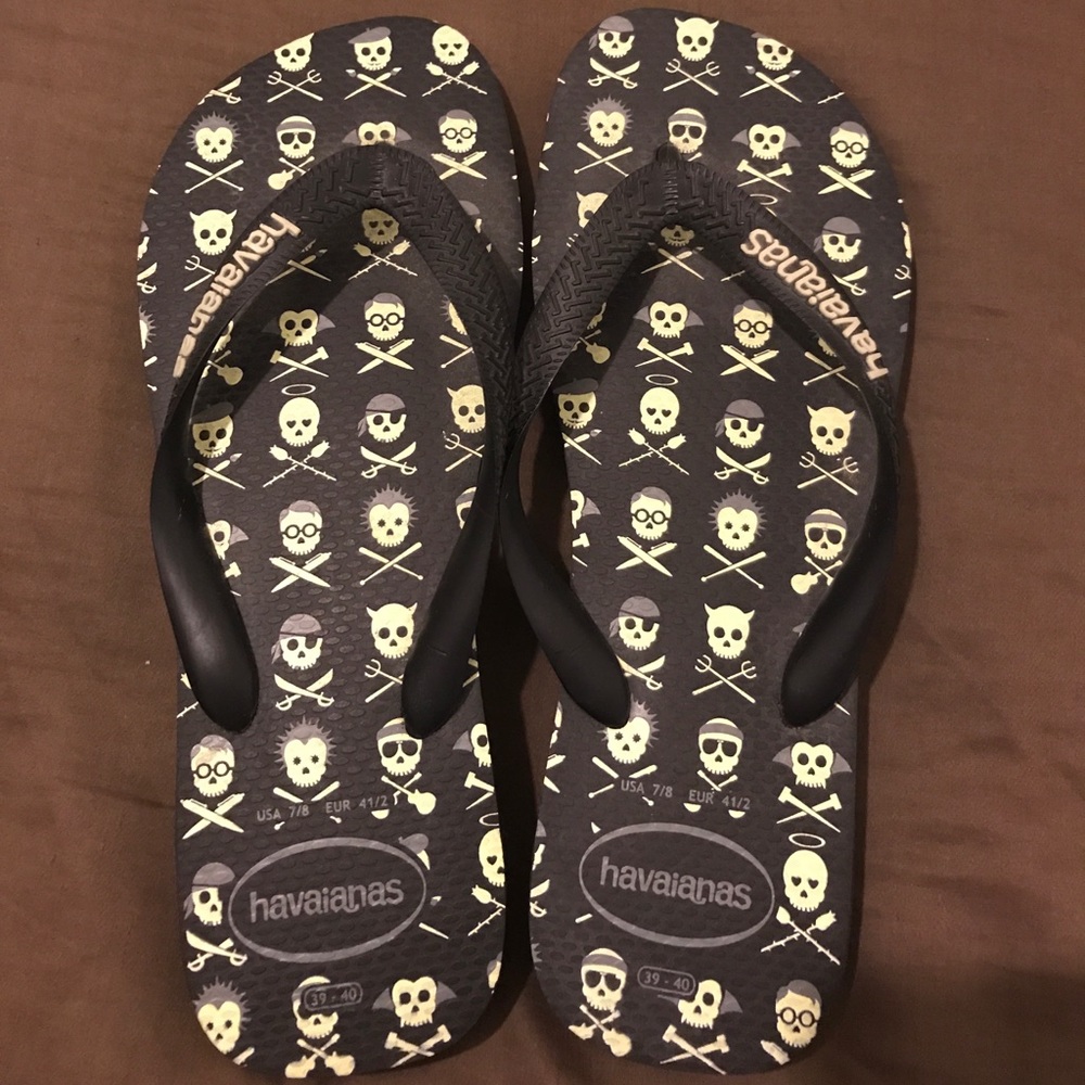 Men's Havaiana Glow in the Dark "Skull" Flip Flops