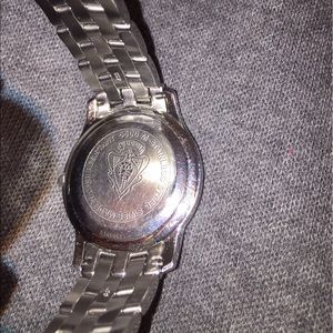 Gucci 5500L Stainless Steel Silver Dial Date 27mm