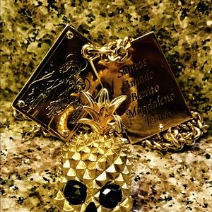 Meet your Posher, Jesus