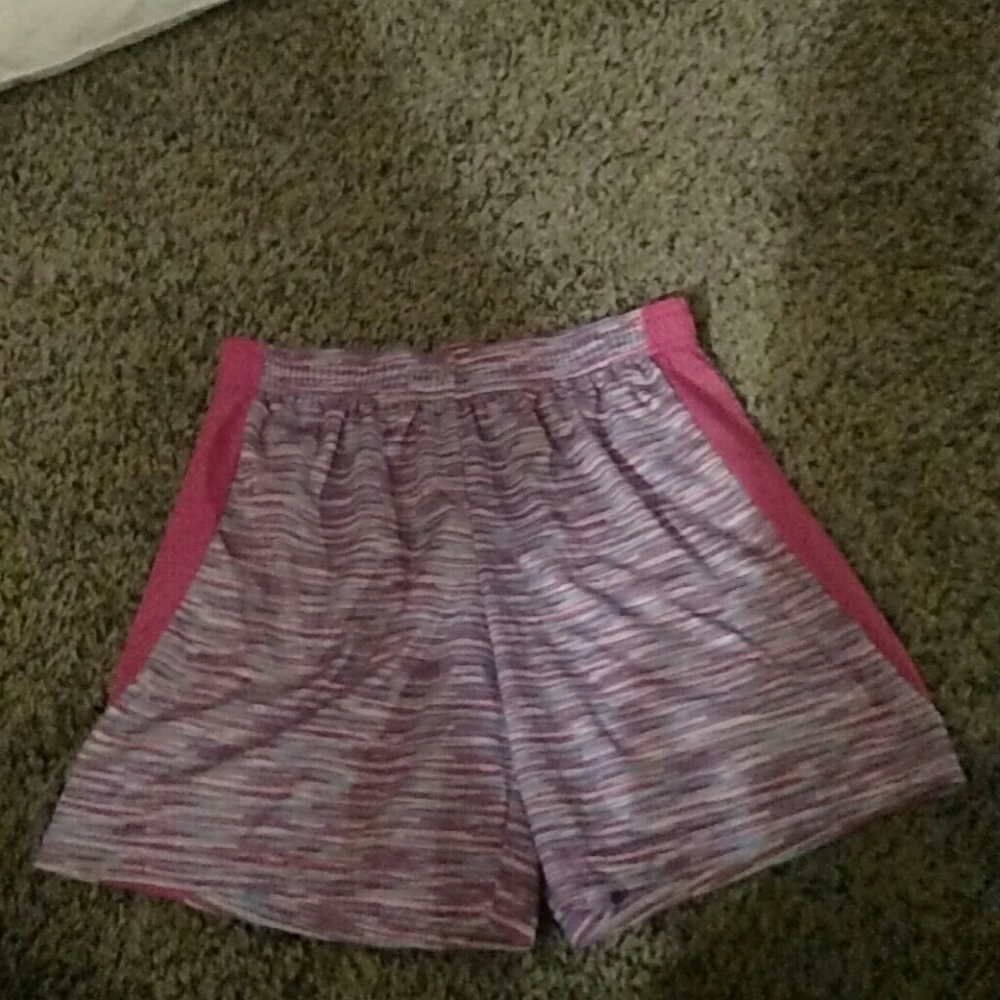 Pink active shorts