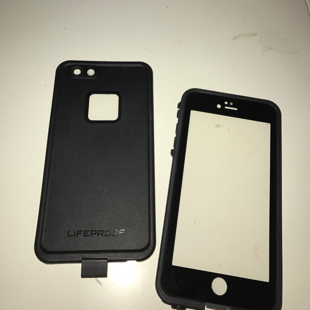 Black life proof iphone 6 plus