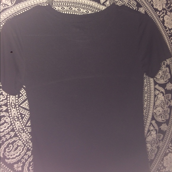 T shirt - Picture 2 of 4