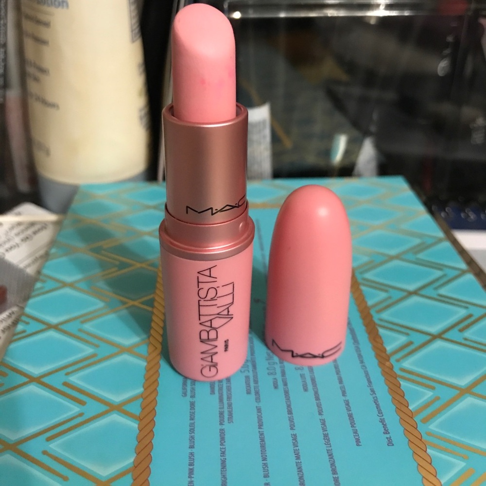 MAC limited lipstick Bianca B  sold out everywhere