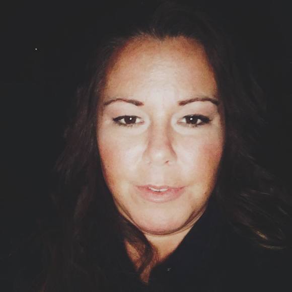 Meet your Posher, Anne - Picture 1 of 1