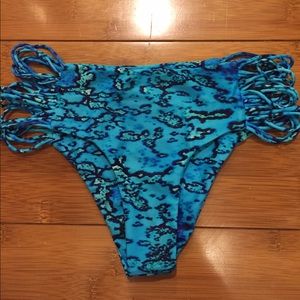 Mikoh reef bottoms