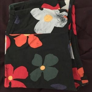NWOT OS LuLaRue leggings