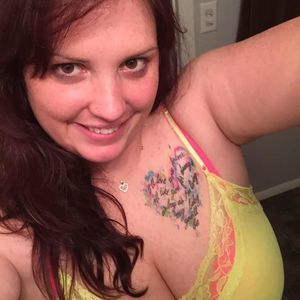 Meet your Posher, Holly