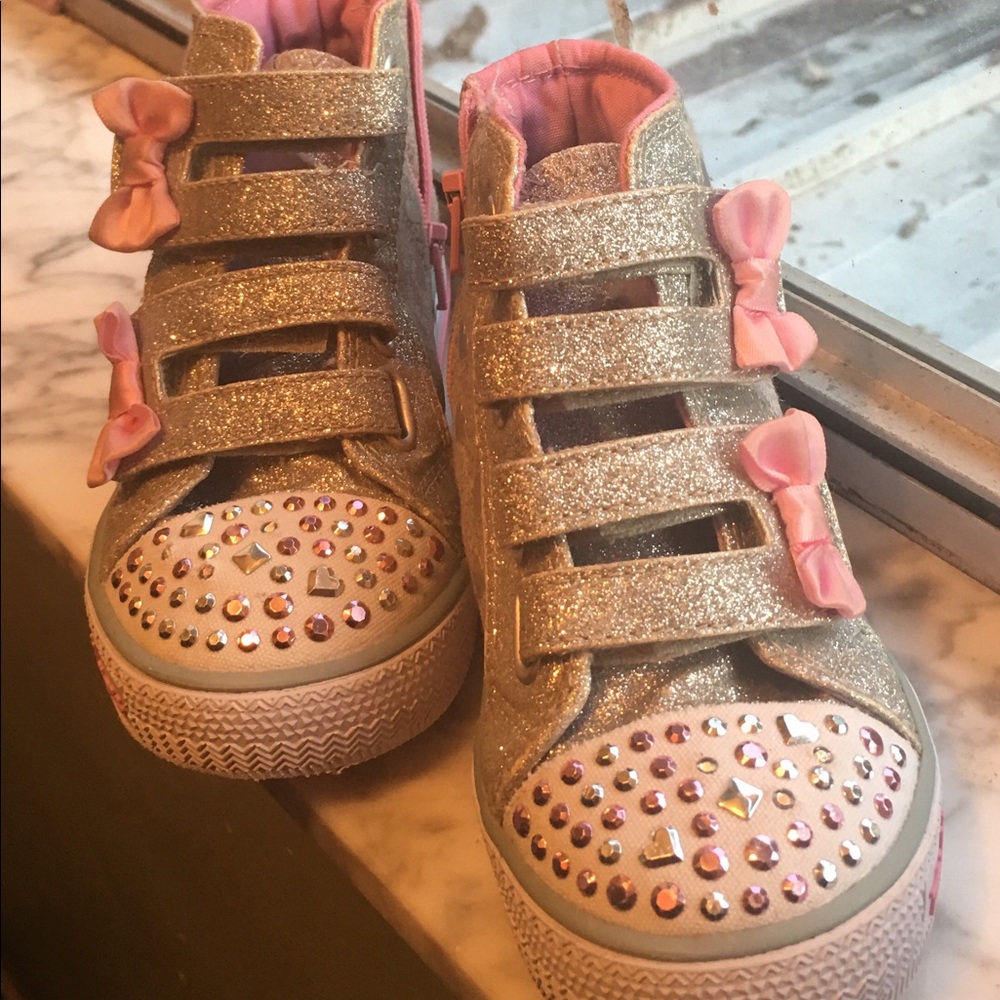Toddler Skechers twinkle toes light up sneaker