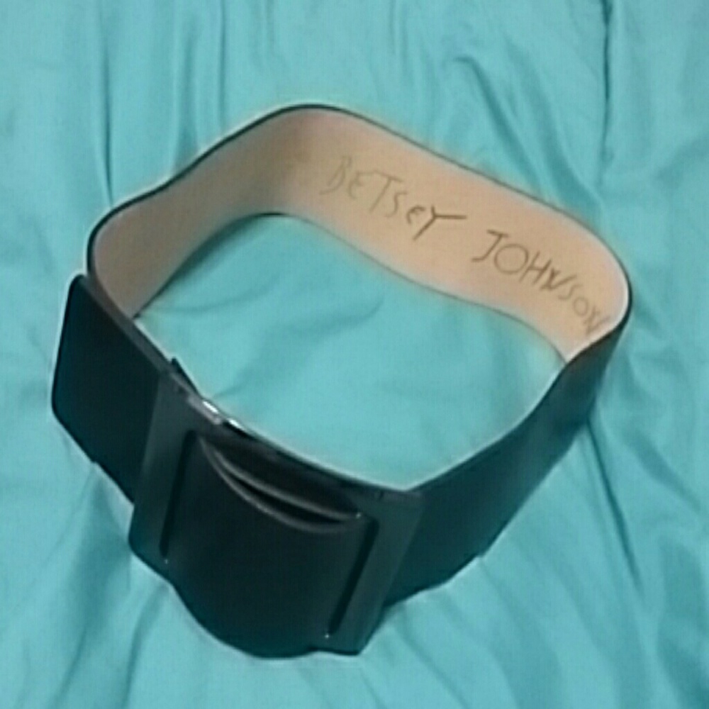 Betsey Johnson belt