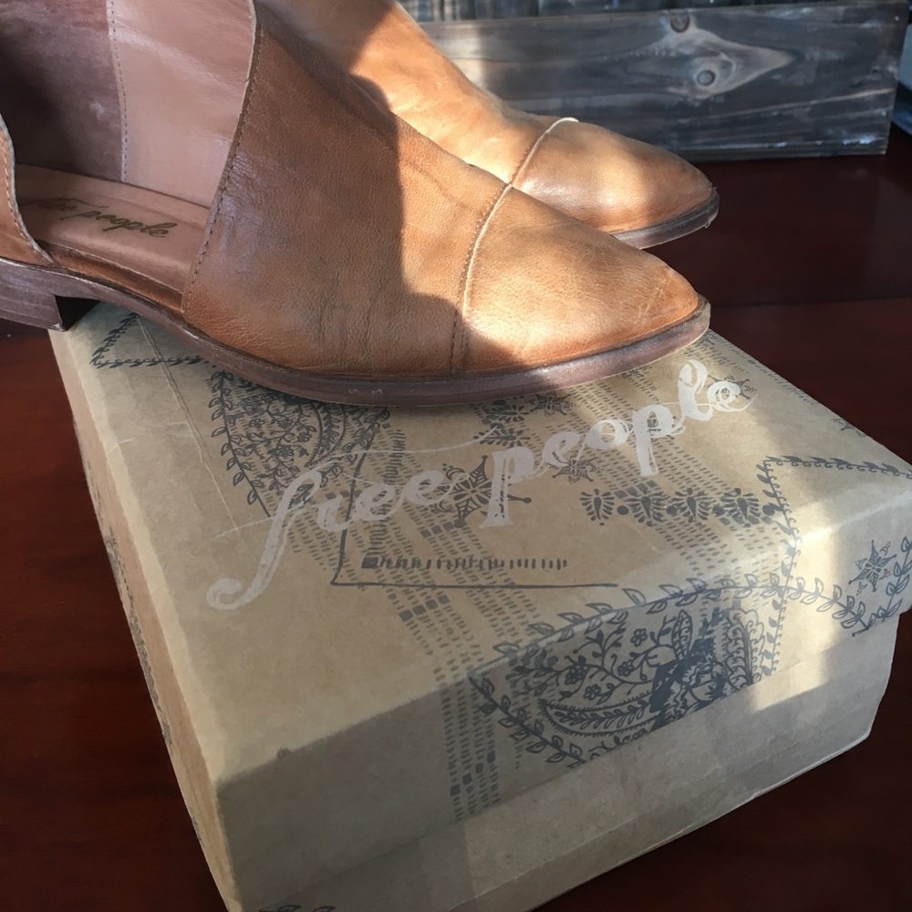 Free People Royale Flat