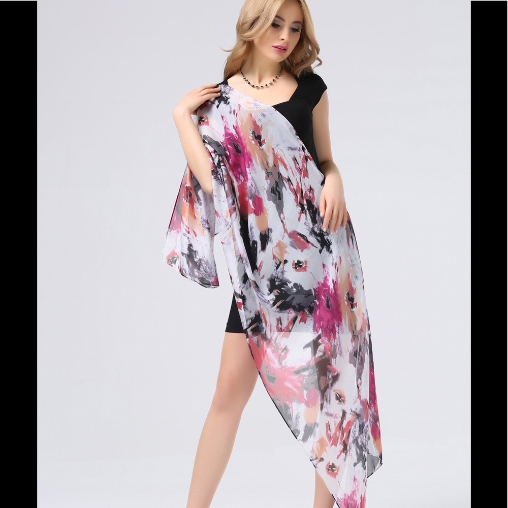 105 Black and Fuchsia Silk scarf