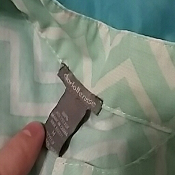 Sheer quarter longsleeve blouse - Picture 4 of 4