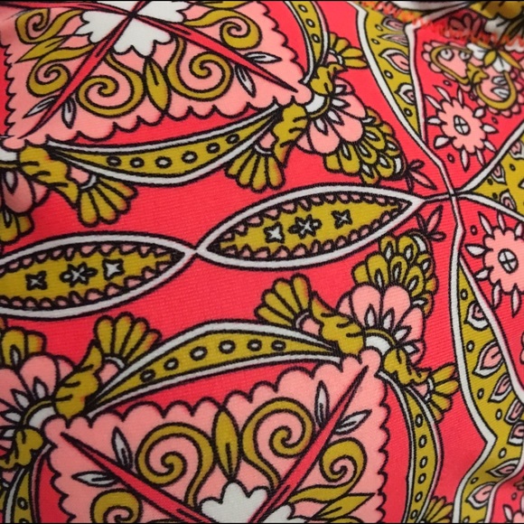 ⬇️Price Drop❗️✨NEW✨ Just Add Water 💦 Bikini 👙Top - Picture 7 of 8