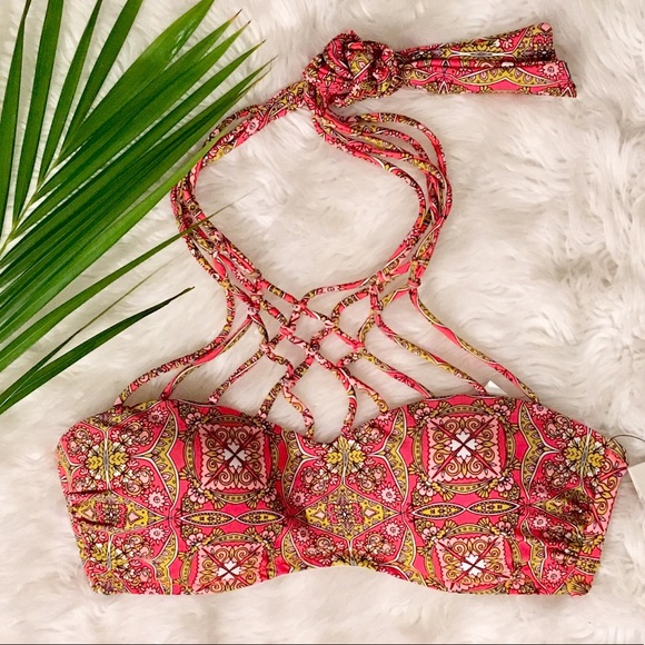 ⬇️Price Drop❗️✨NEW✨ Just Add Water 💦 Bikini 👙Top - Picture 3 of 8