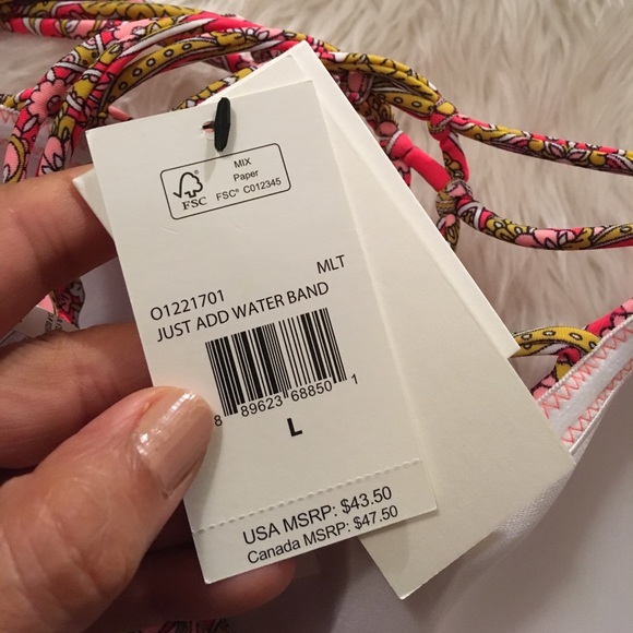 ⬇️Price Drop❗️✨NEW✨ Just Add Water 💦 Bikini 👙Top - Picture 6 of 8