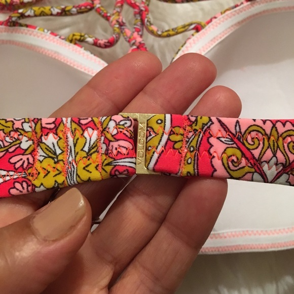 ⬇️Price Drop❗️✨NEW✨ Just Add Water 💦 Bikini 👙Top - Picture 8 of 8