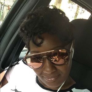 Meet your Posher, Latrice