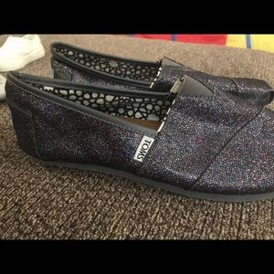 Toms shoes