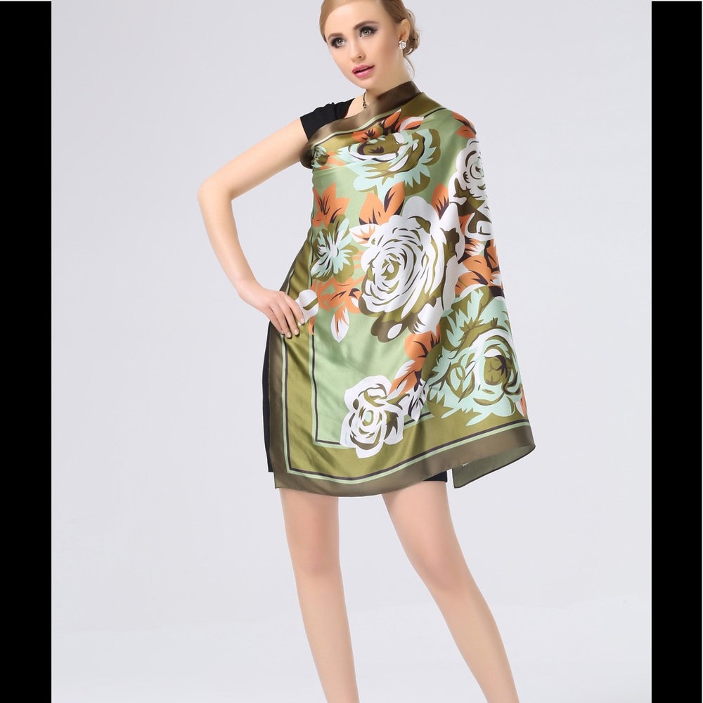 112 Square Green Brown Orange Silk scarf