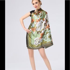 112 Square Green Brown Orange Silk scarf