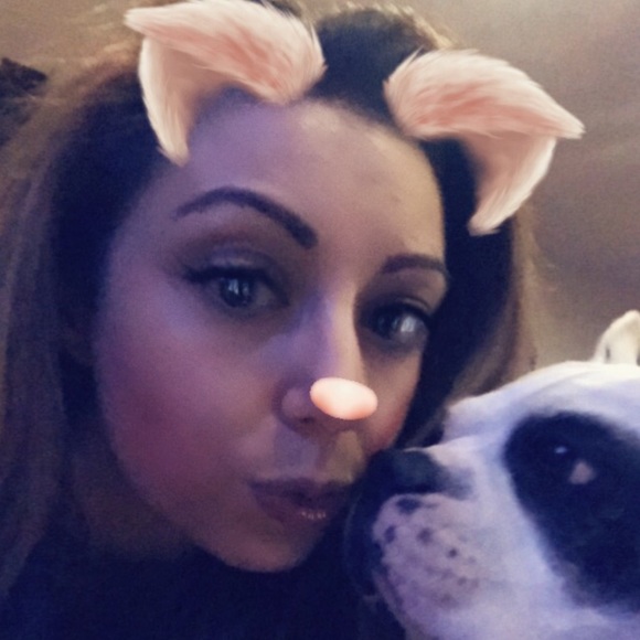 Meet your Posher, Tina - Picture 2 of 2