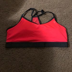 Danskin sports bra