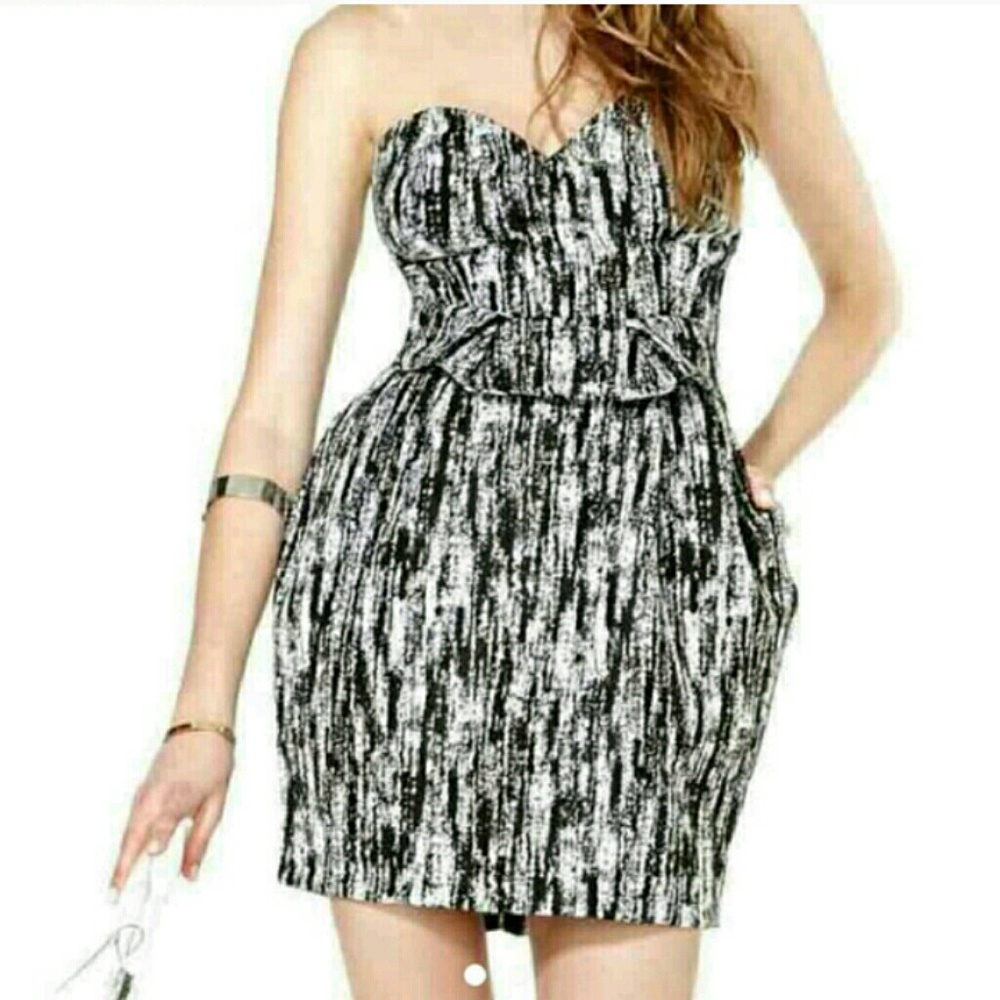 NASTY GAL strapless mini dress