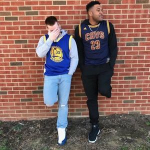 Meet your Posher, Kendall