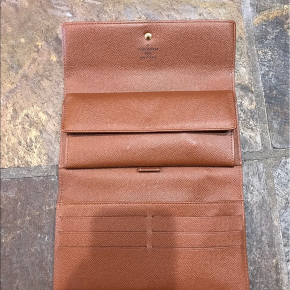 Louis Vuitton long tri fold monogram wallet - Picture 3 of 6