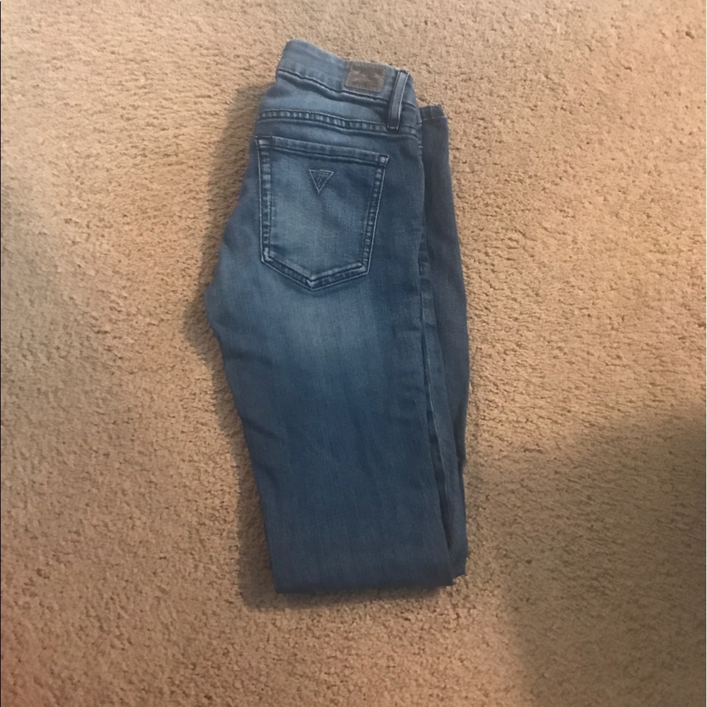 GUESS jeans size 24