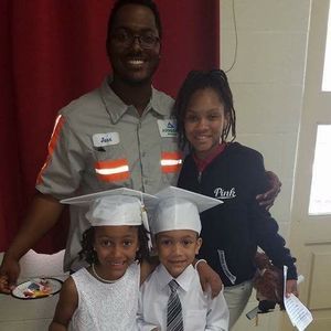 Meet your Posher, Devin