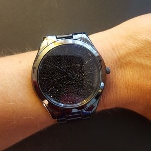 mk3449 watch