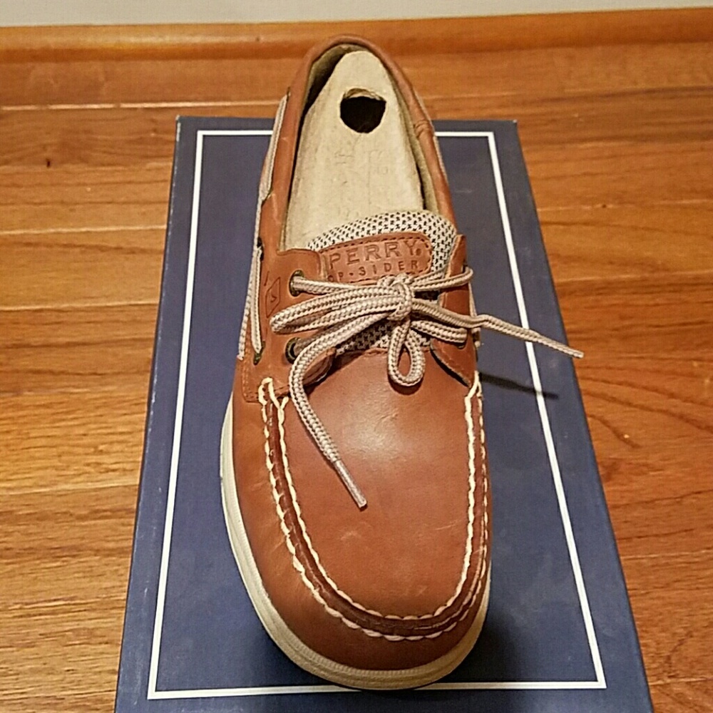 NWT Sperry Top Sider Boat Shoes