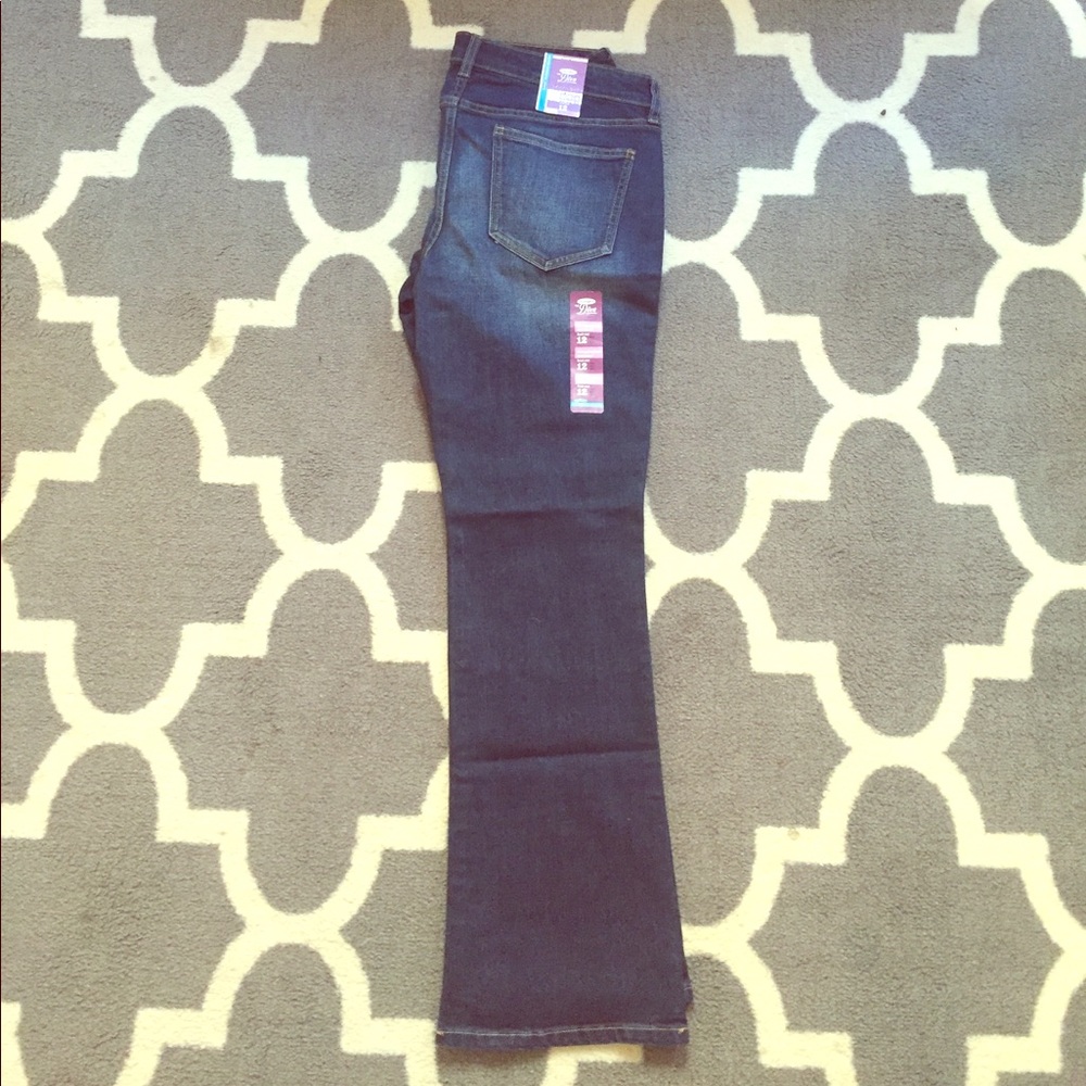 Old Navy boot cut jeans