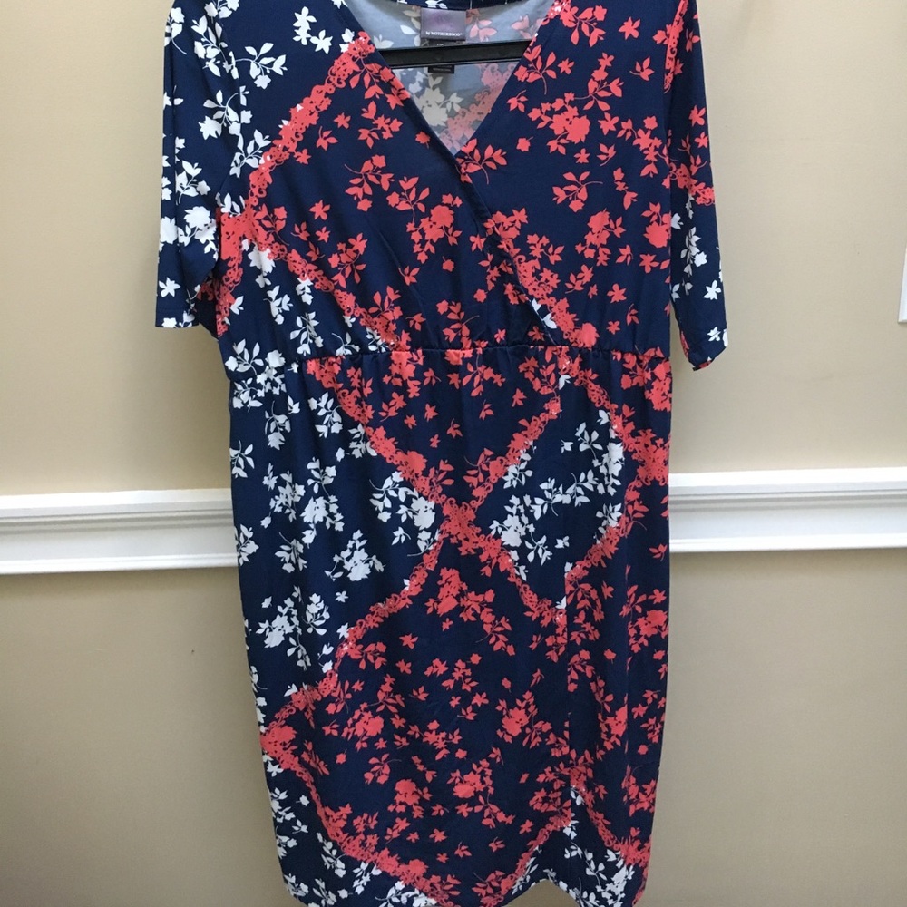 Maternity dress