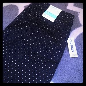 Old navy. Lack and white pant