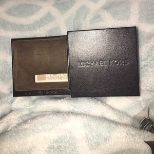 Michael Kors watch box