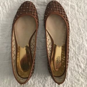 Super Cute Michael Kors flats!