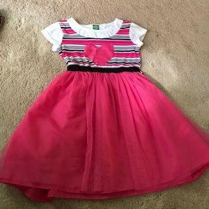 Girls dress