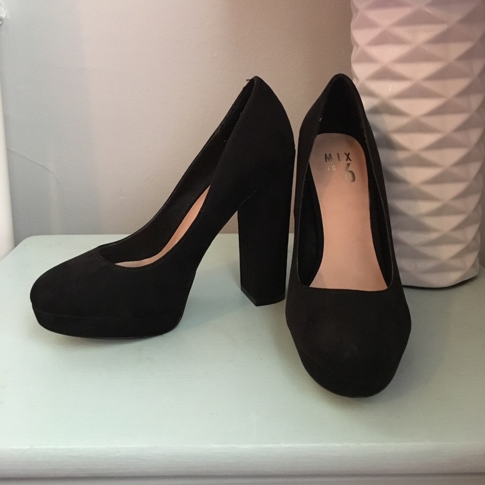 Black Suede Pumps