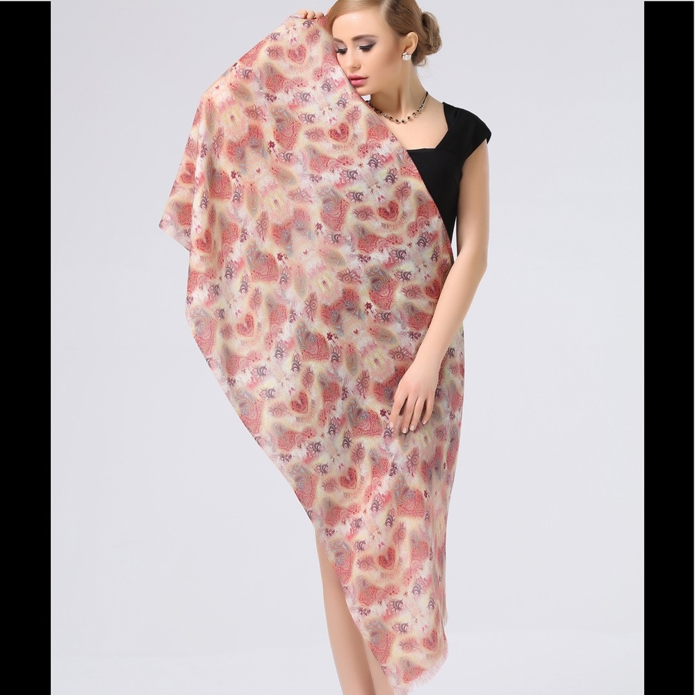 117 Printed Light Wool Light Brown Scarf