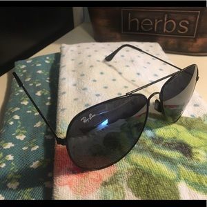 Ray Ban Unisex Black Aviators