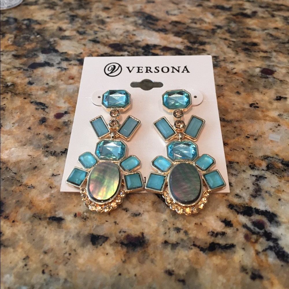Versona Turquoise/Gold bumblebee teardrop earrings