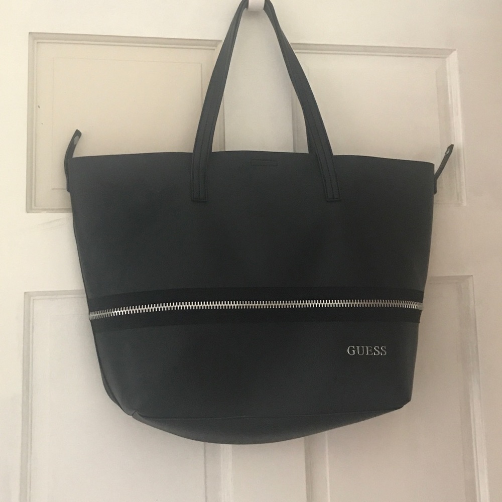 Guess Tote