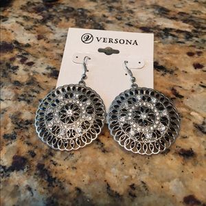 Versona black & rhinestone earrings